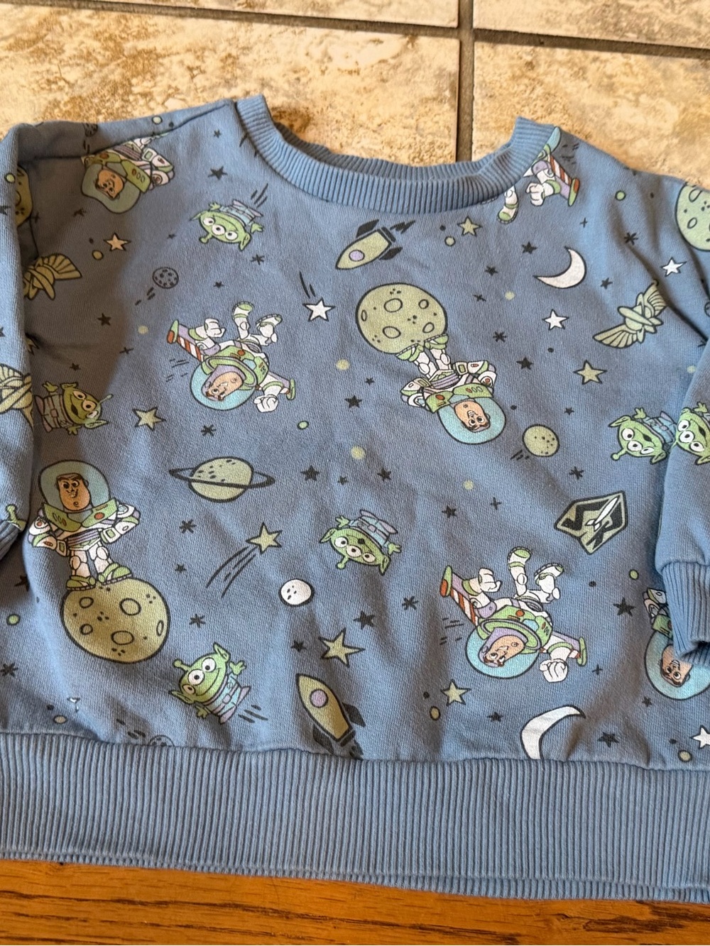 Disney Baby Toy Story Buzz Lightyear Sweatsuit Set Boys/Baby Size 18 months - Picture 6 of 16